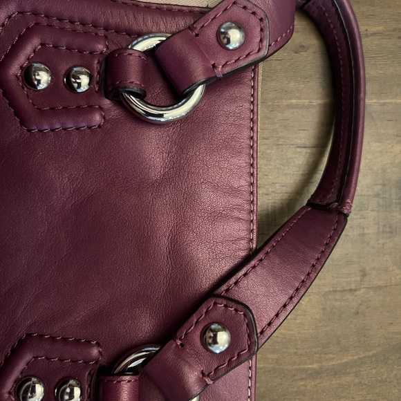 Coach Outlet Purple and Cream Satchel with Elegant Design - Picture 3 of 9